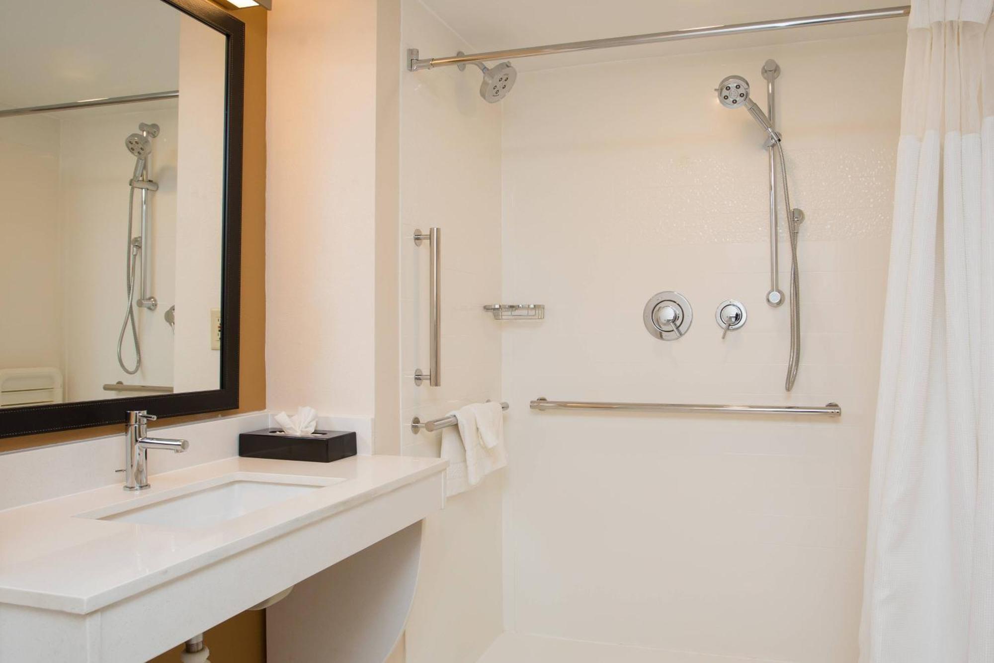 Fairfield By Marriott Inn & Suites Raynham Middleborough/Plymouth מראה חיצוני תמונה