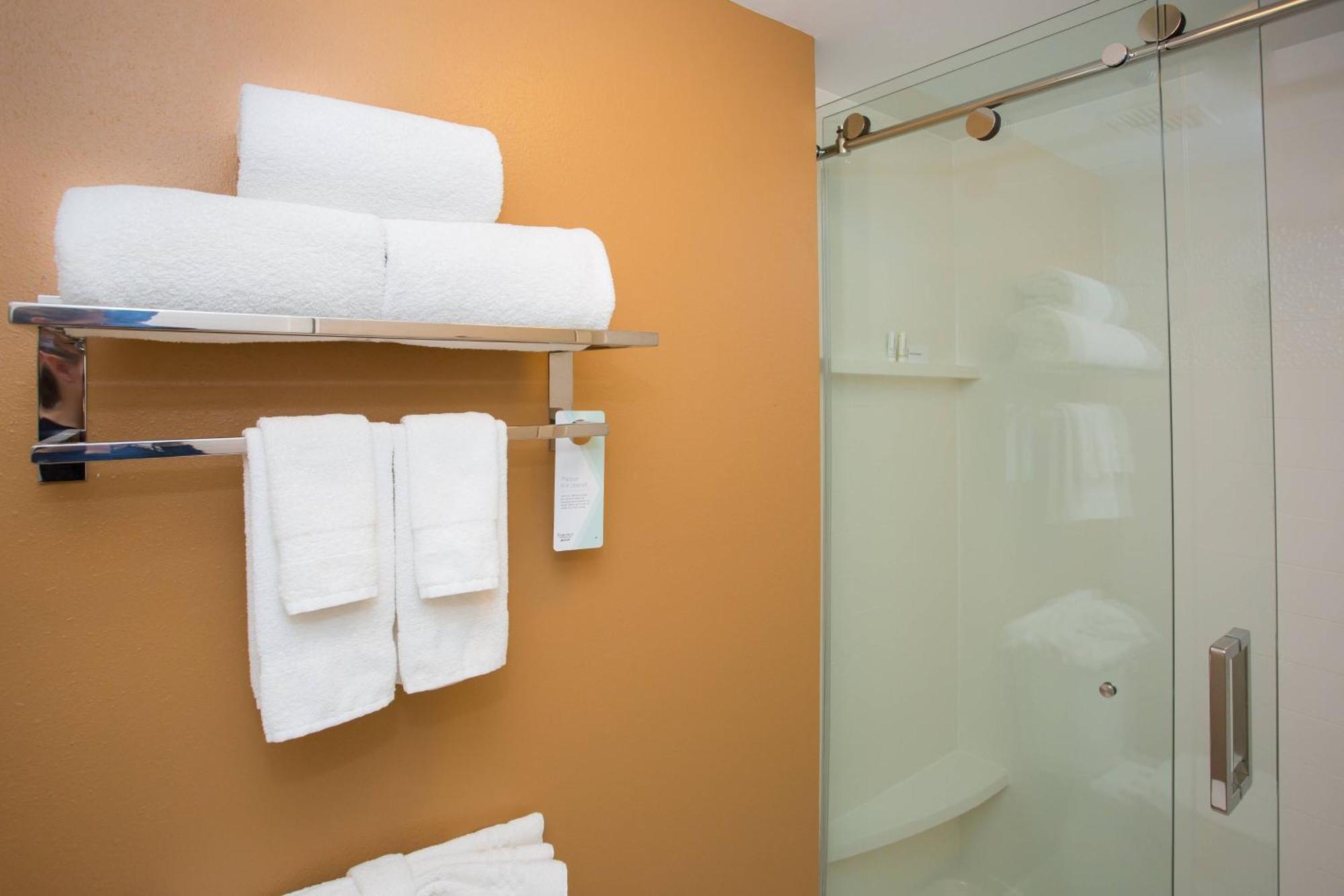 Fairfield By Marriott Inn & Suites Raynham Middleborough/Plymouth מראה חיצוני תמונה