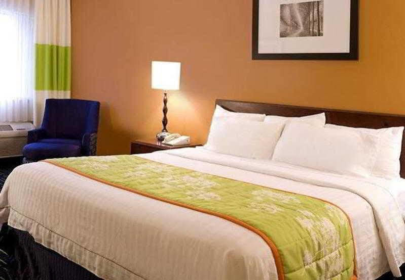 Fairfield By Marriott Inn & Suites Raynham Middleborough/Plymouth מראה חיצוני תמונה